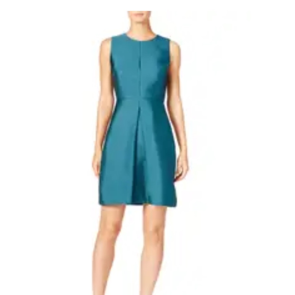 Like New Elegant Blue Green Teal Pleated Sleeveless Wedding Guest Dress